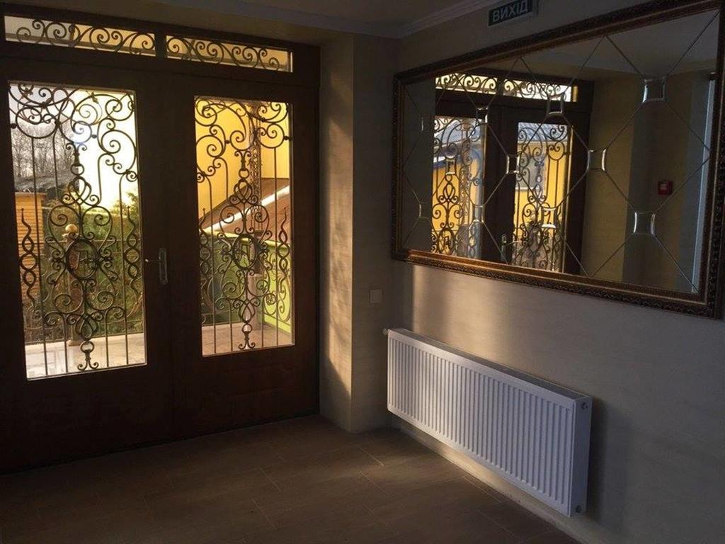 Argo Hotel Lviv Eksteriør billede