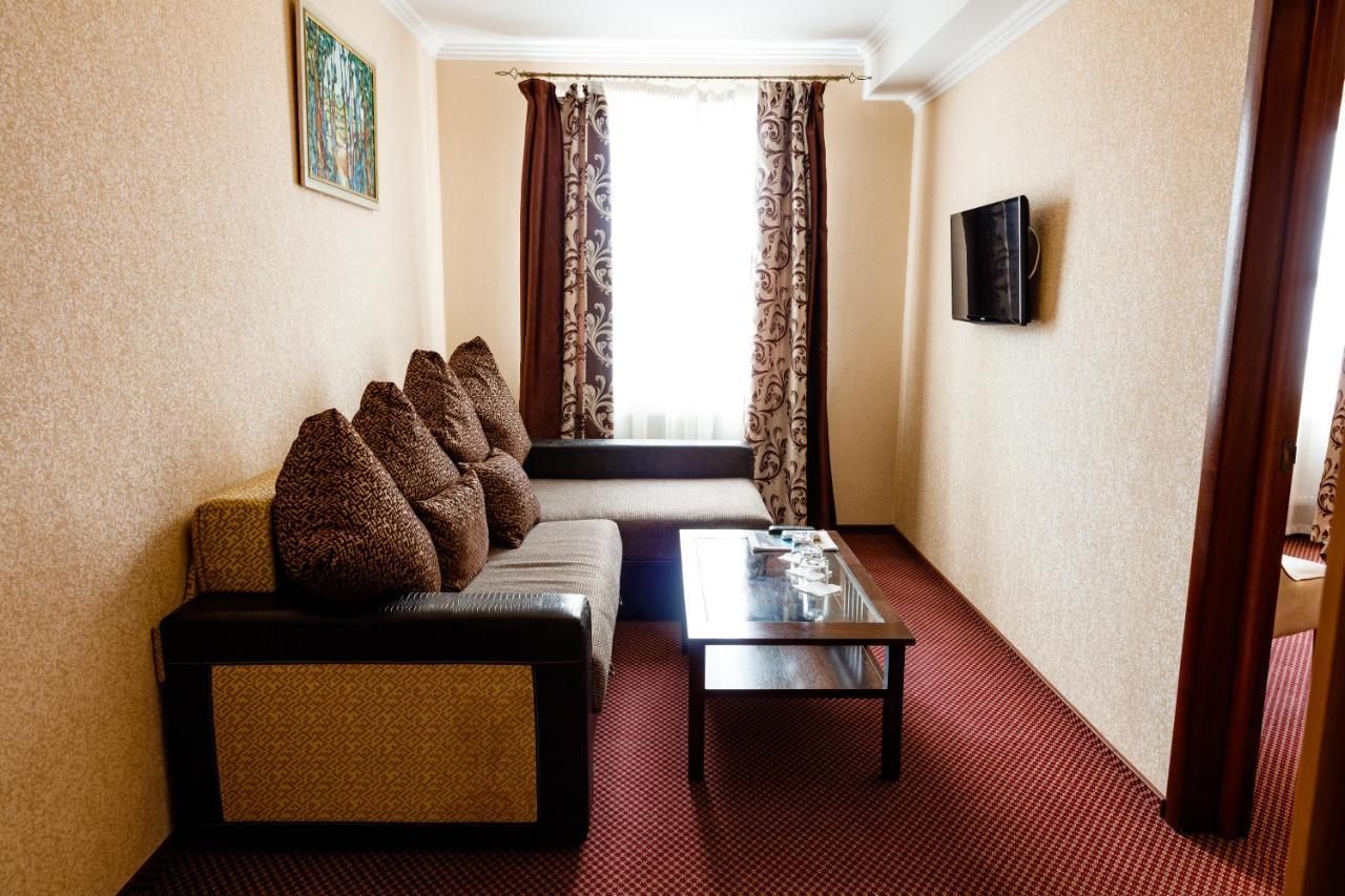 Argo Hotel Lviv Eksteriør billede