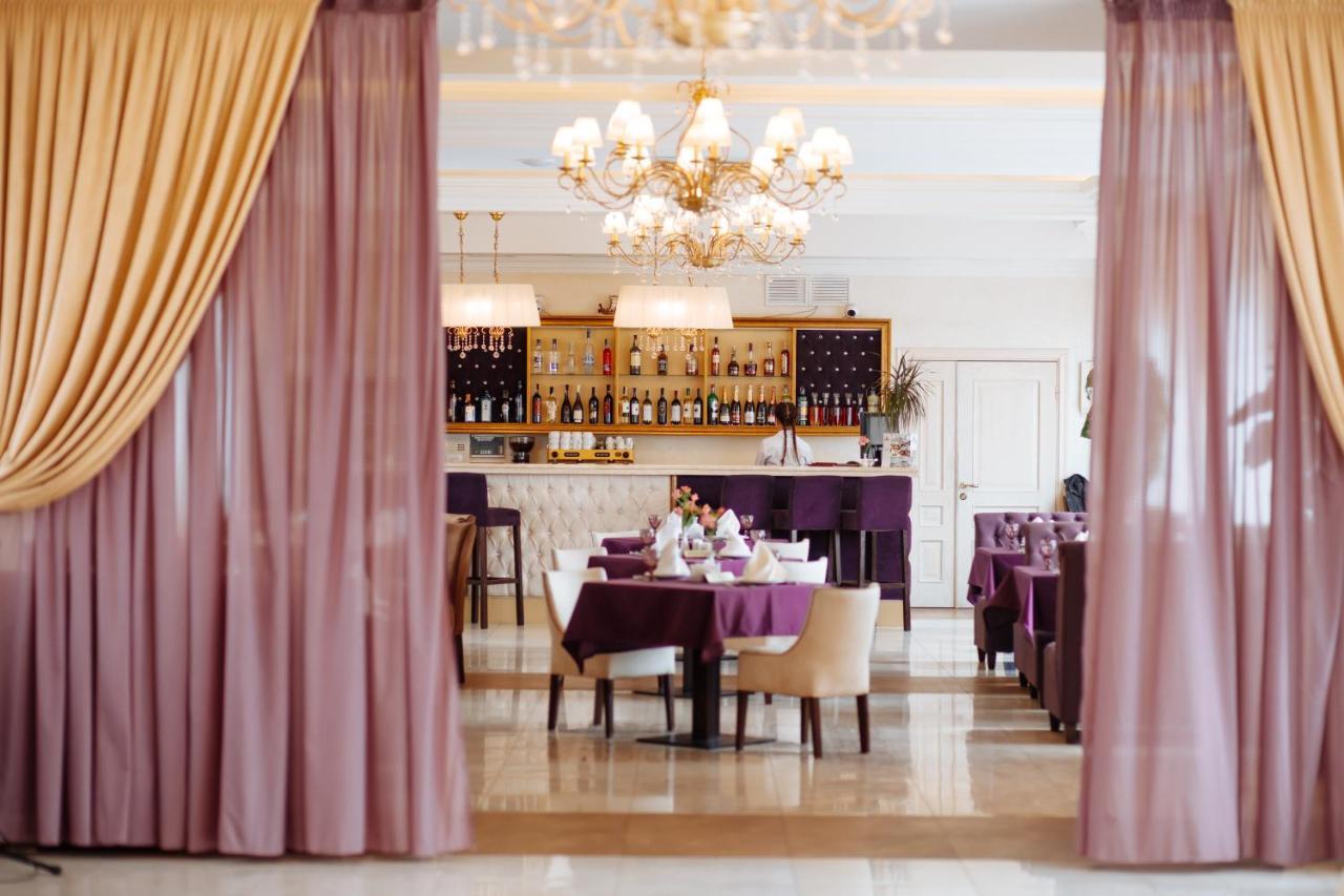 Argo Hotel Lviv Eksteriør billede